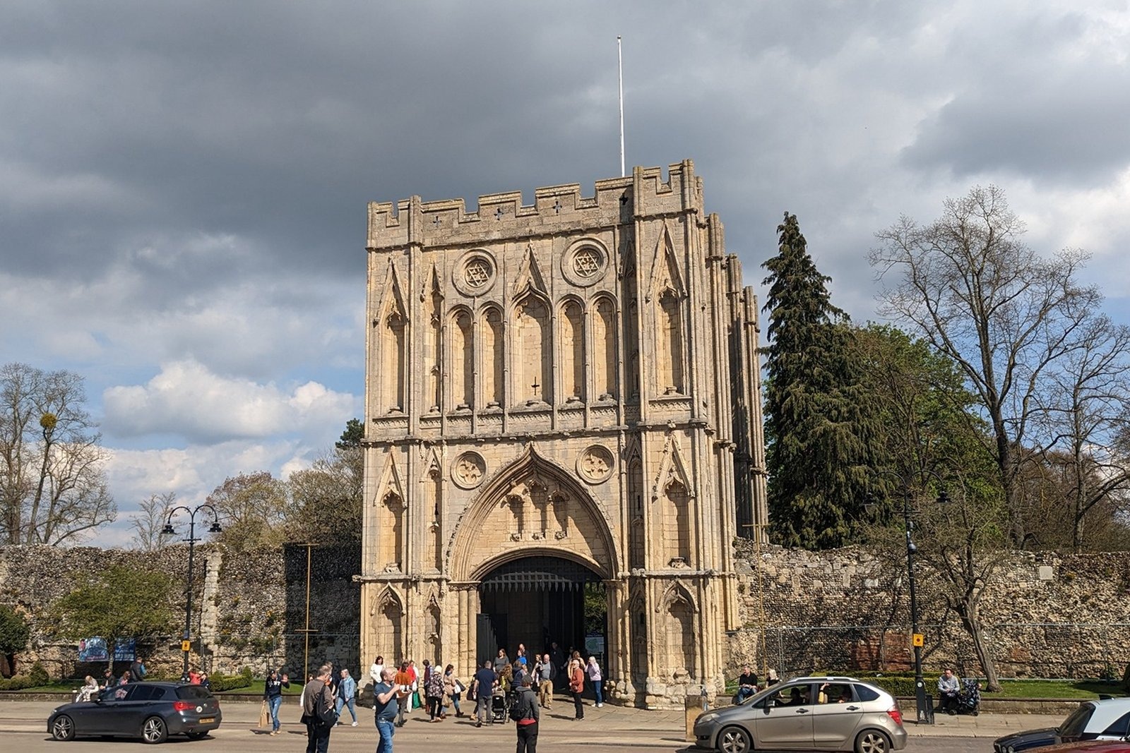 Bury St Edmunds — the Abbey of St Edmund and the Barons' Oath