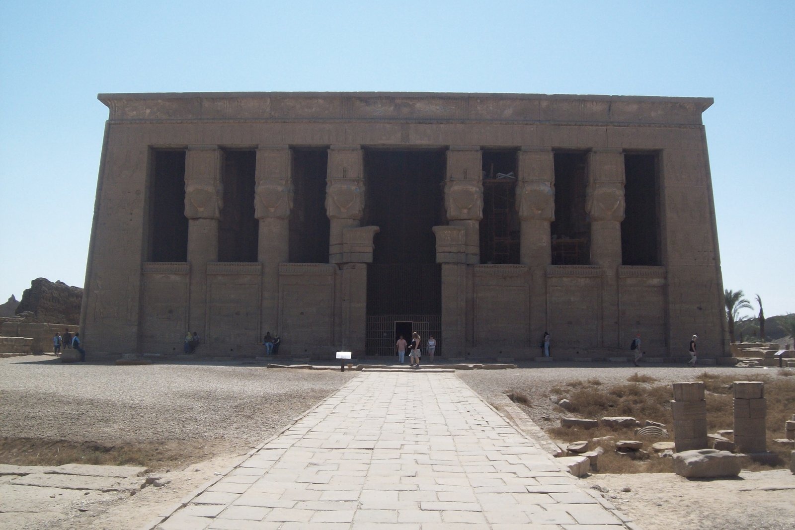 Dendera — Hathor's Temple, the Zodiac and the Birth Houses