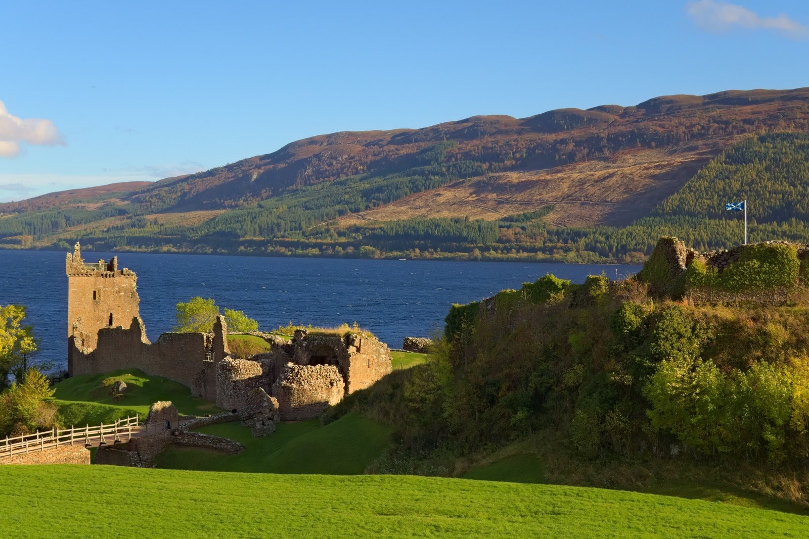 Loch Ness — Urquhart Castle and Drumnadrochit