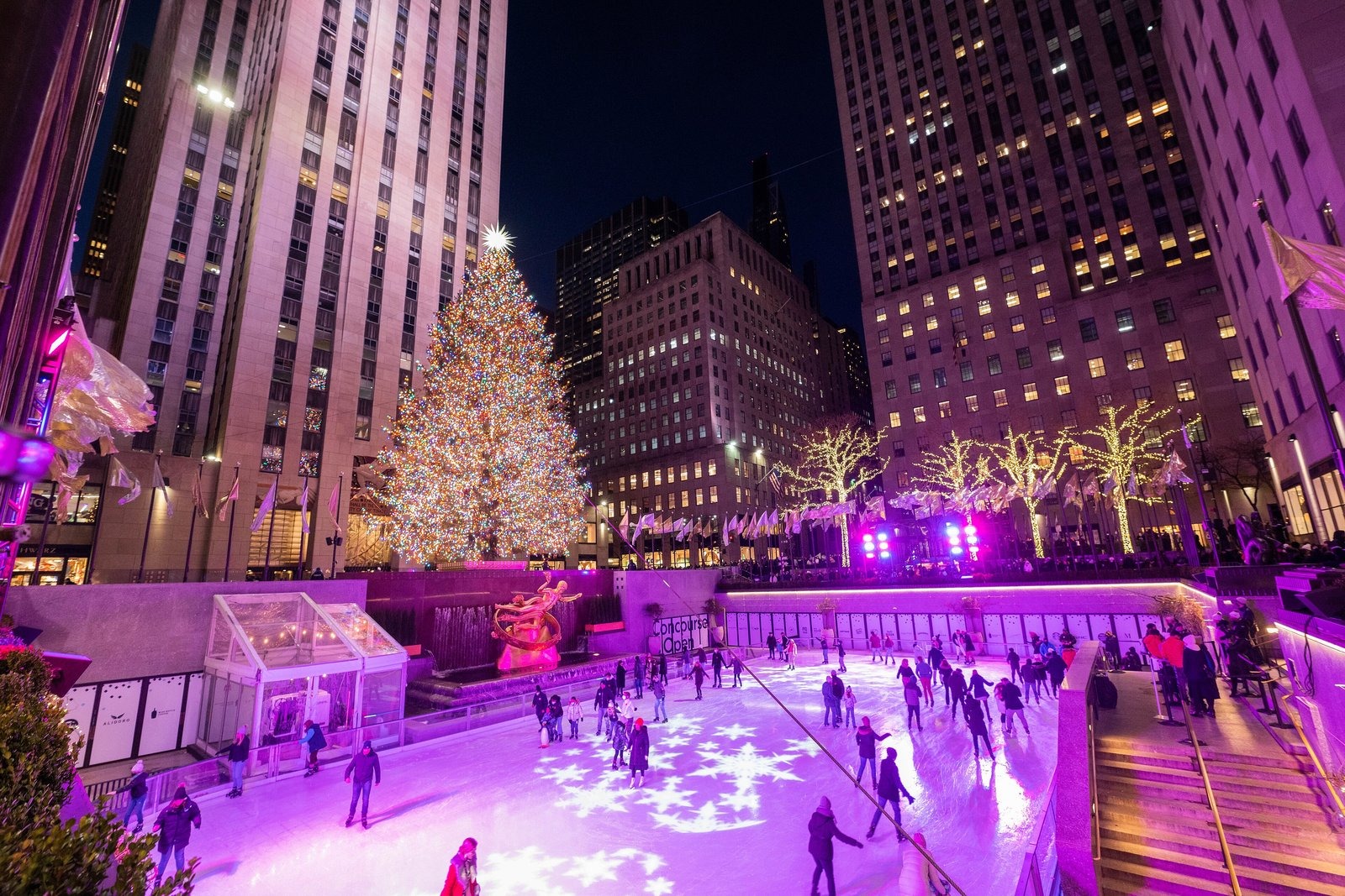 Christmas in New York — How Manhattan Shaped the American Christmas