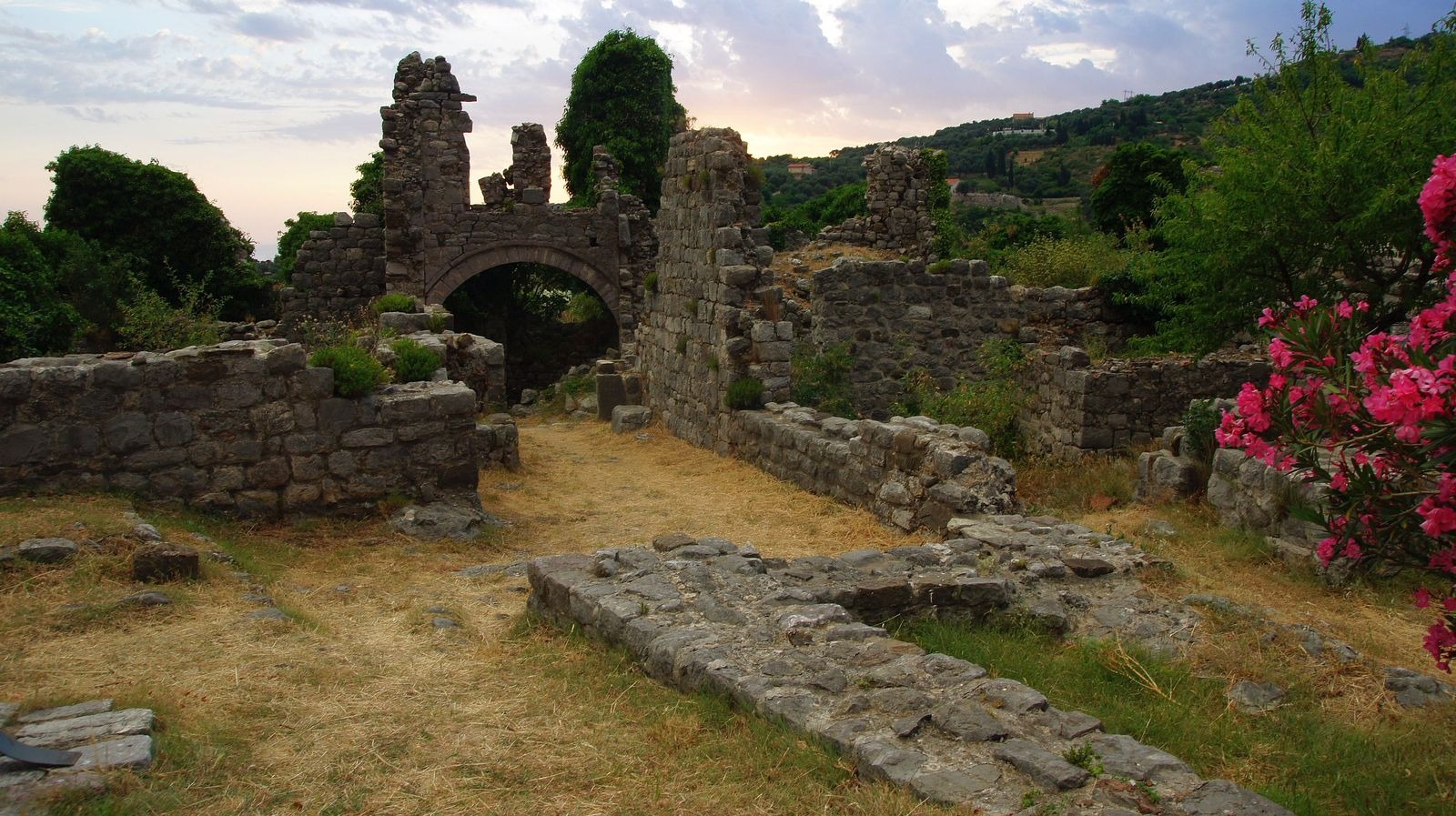 Stari Bar